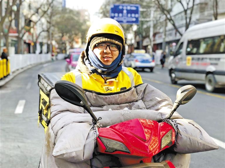 外賣(mài)小哥王全軍：好好干，在蘭州買(mǎi)套房