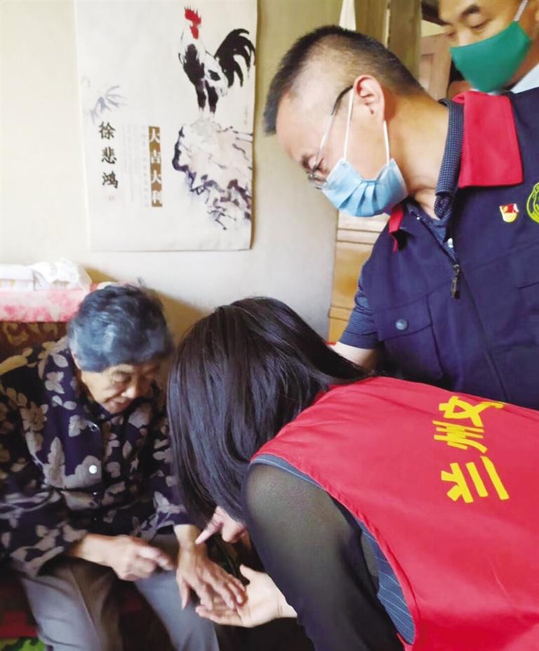 在公益志愿服務(wù)中踐行初心使命——記中國好人、城關(guān)區(qū)一方公益慈善協(xié)會黨支部書記高平