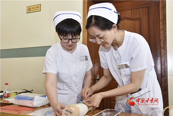 解聘哺乳期女工，違法！法院判決用人單位承擔(dān)雙倍賠償