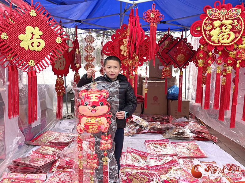【網(wǎng)絡(luò)中國(guó)節(jié)·春節(jié)】甘肅靜寧：過年的儀式感，從置辦年貨開始