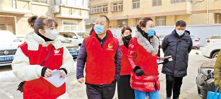 【新春走基層】解決雞毛蒜皮 感受社區(qū)“微幸?！?>
        </a><em>【新春走基層】解決雞毛蒜皮 感受社區(qū)“微幸?！?/em></li>
    <li><a  target=