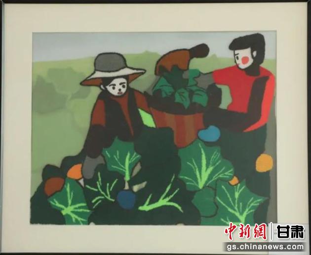 皋蘭縣高原夏菜項(xiàng)目幫助當(dāng)?shù)貗D女增收致富。刺繡 黃淑娟 繡稿 趙海科